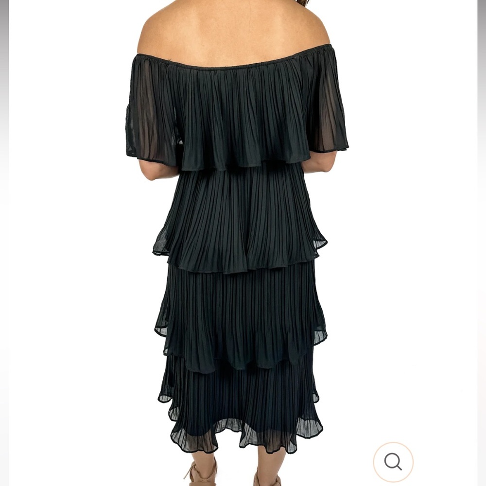 JUST ME BLACK TIERED RUFFLED DRESS - Picture 4 of 5
